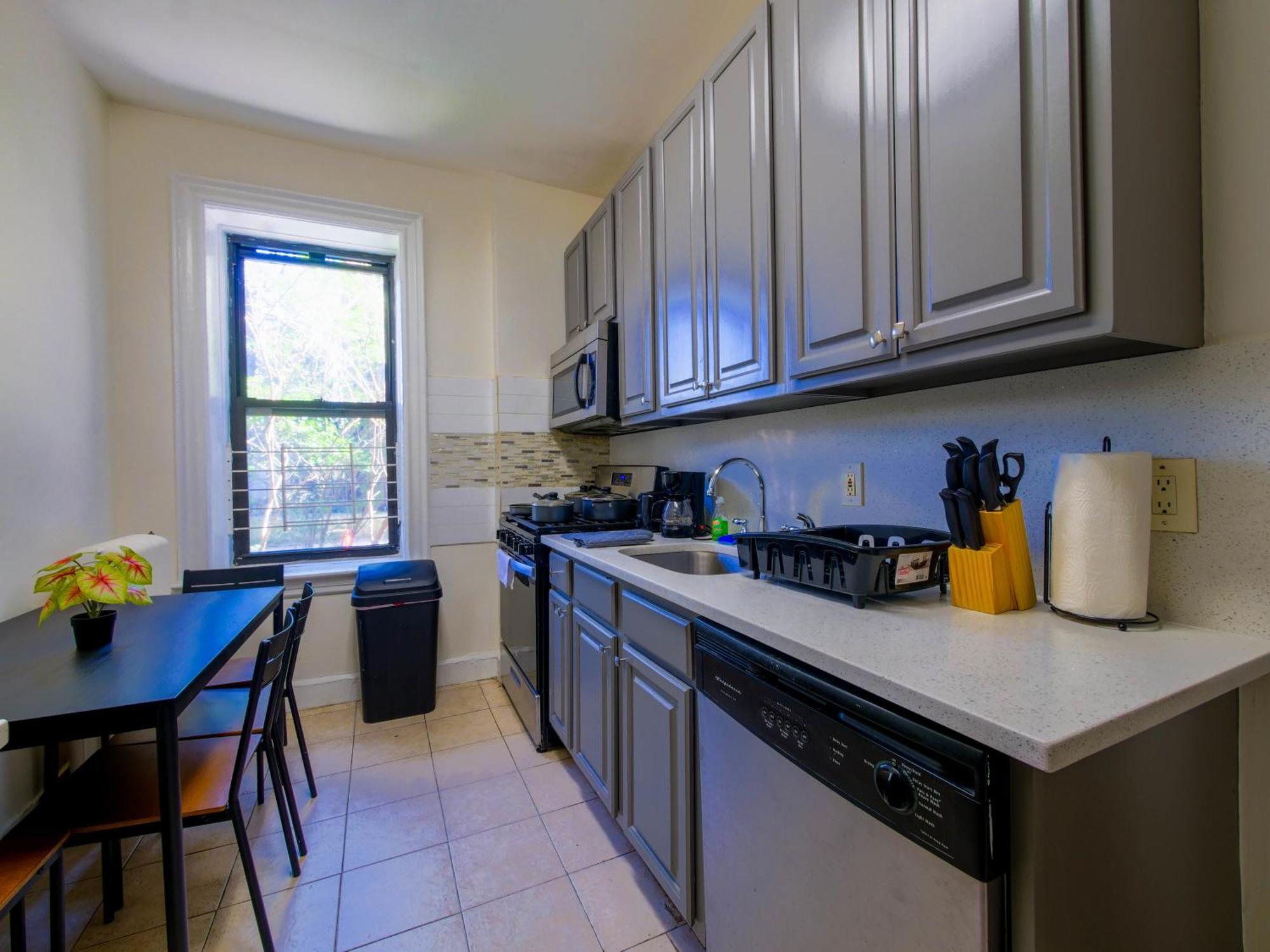 Charming 1Br Apartment Near Nyc Ideal For Urban Explorers Jersey City Exterior foto